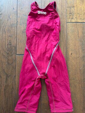 Arena 12U Size 22